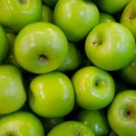 Frugtlevering af firmafrugtordning med årstidernes frugt i frugtkasser